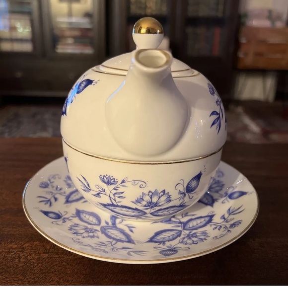 Vintage Bone China Tea for One by Artfil - Picture 2 of 7